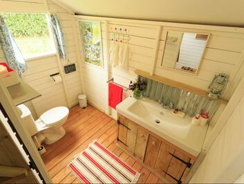 safari tent bathroom