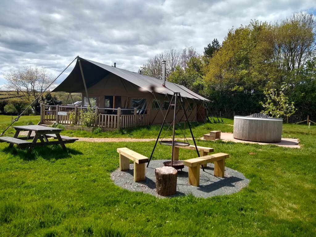 Glamping Exmoor at Middle Stone Farm